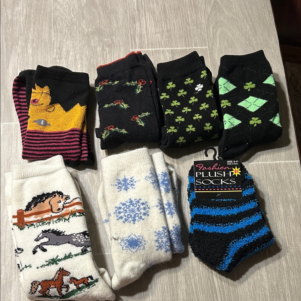 Colorful Patterned Women's novelty Socks Set - Picture 12 of 14